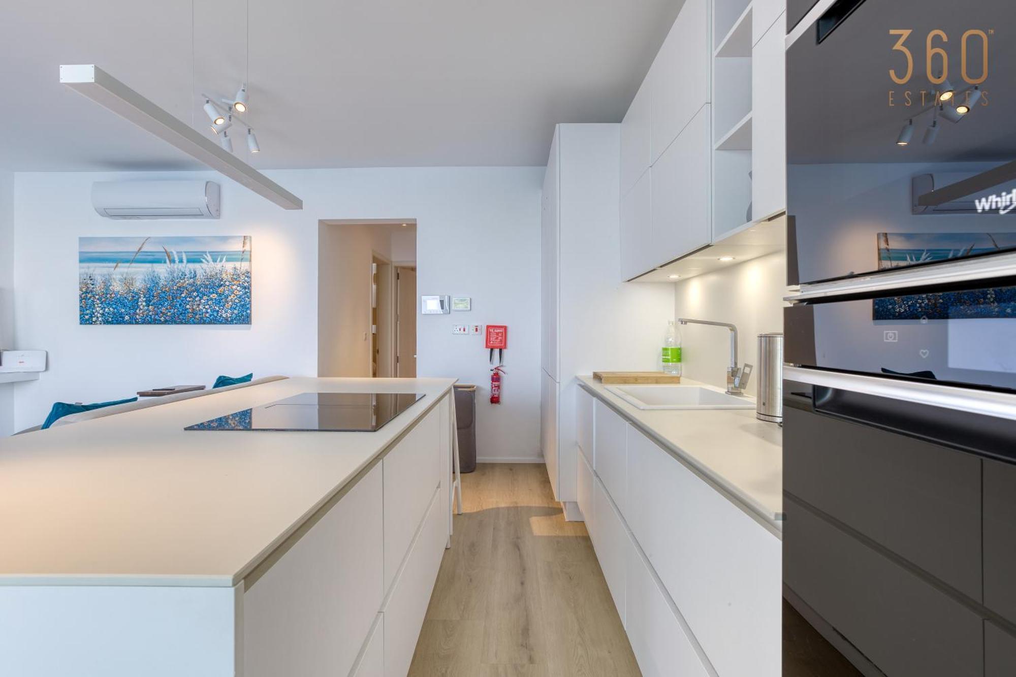 Designer 2Br Home With Stunning Views In St Pauls By 360 Estates San Pawl il-Baħar Eksteriør bilde